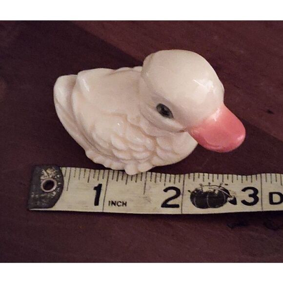 Vintage Tiny Goebel Duckling Figurine West Germany 2.5" Yellow Farm Country - Picture 5 of 6